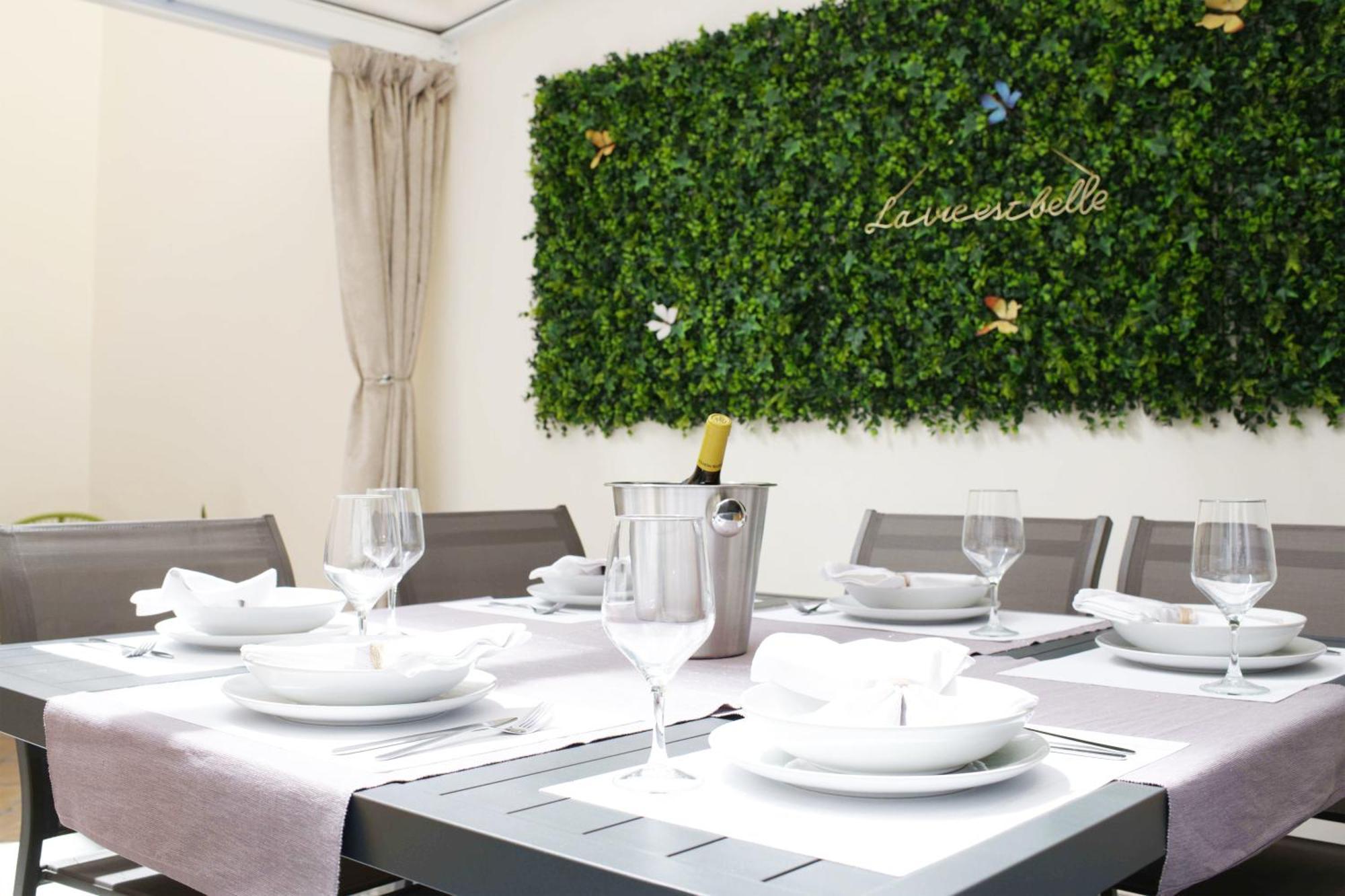 Boutique Plaza Catalonia Suites Cornella Cornella de Llobregat Exterior photo